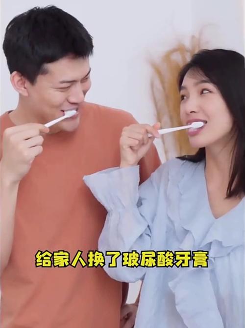 菠萝椰奶香型牙膏 当食品级香精遇见口腔护理的科学与争议
